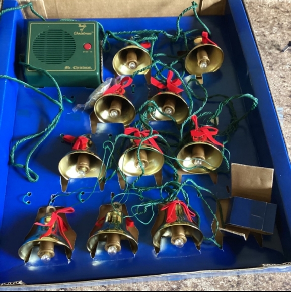 Mr. Christmas Holiday Vintage Mr Christmas Brass Lighted Singing